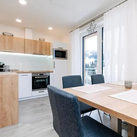 Апартаменты Hugo Klinovec