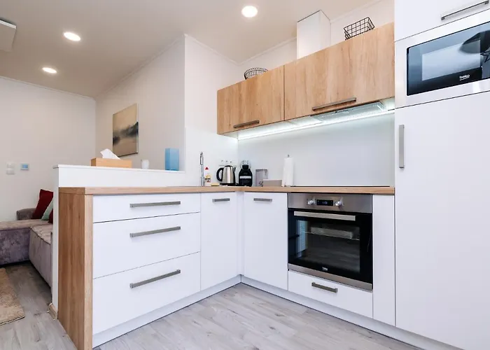 Daire Hugo Klinovec *